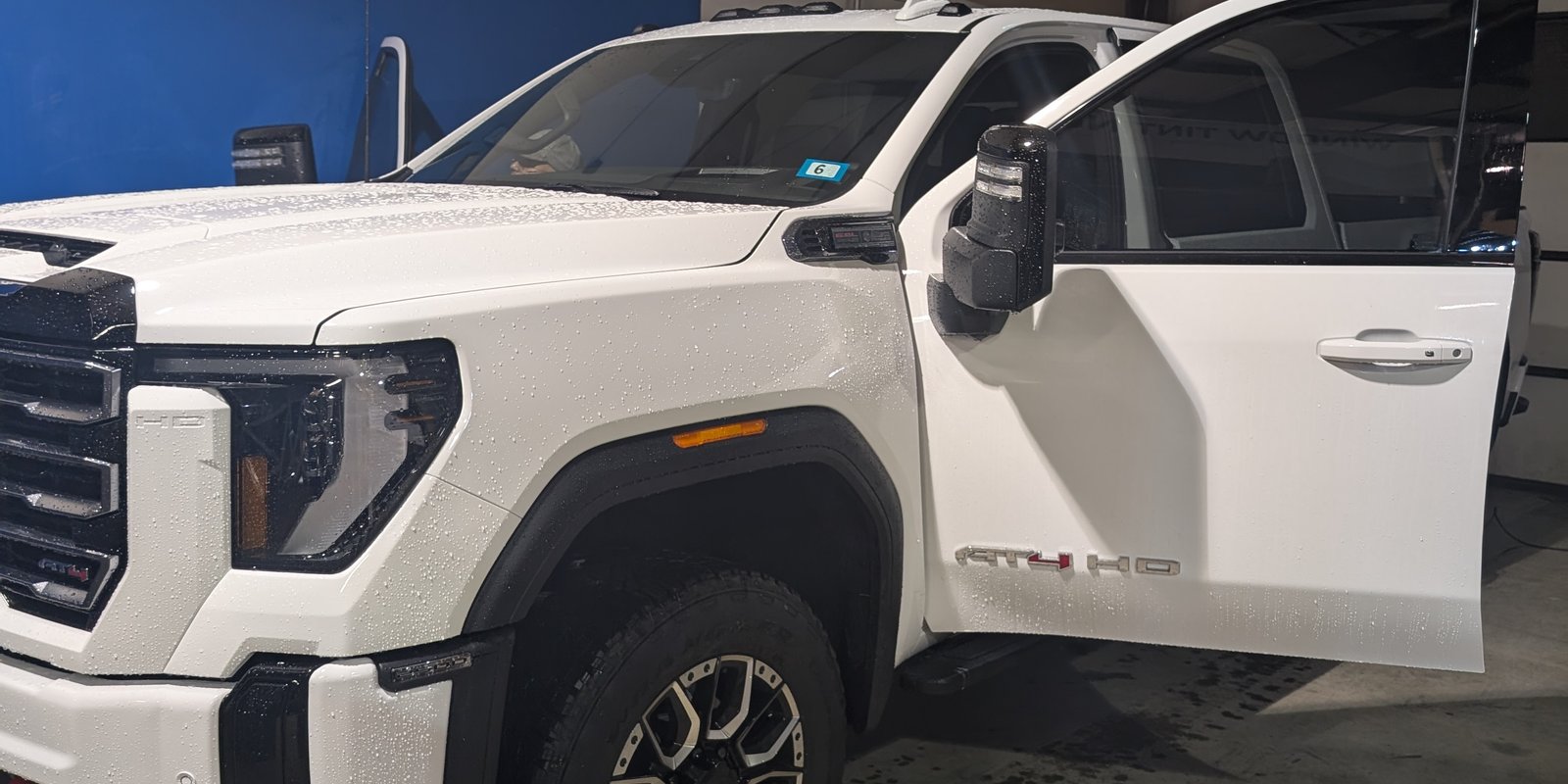 What’s Better: Tinting Windows Yourself Or Hiring A Professional Tinter?